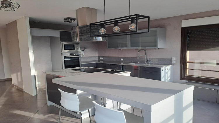 Ma-Cabane - Location Appartement LA FERTE-BERNARD, 100 m²