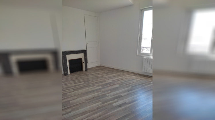 Ma-Cabane - Location Appartement LA FERTE-BERNARD, 35 m²