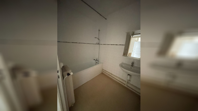Ma-Cabane - Location Appartement LA FERTE-BERNARD, 62 m²