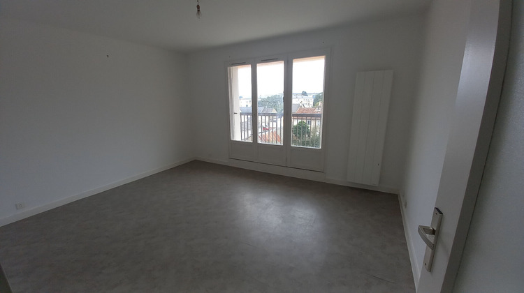 Ma-Cabane - Location Appartement LA FERTE-BERNARD, 47 m²