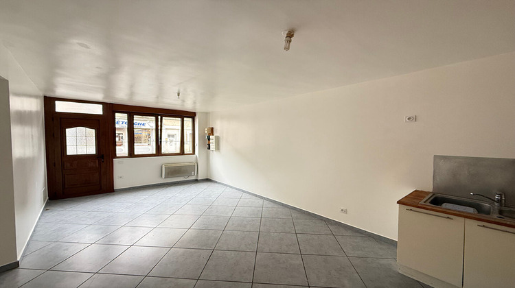 Ma-Cabane - Location Appartement LA FERTE-SOUS-JOUARRE, 38 m²