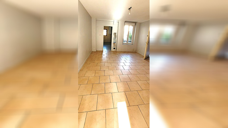 Ma-Cabane - Location Appartement LA FERTE-SOUS-JOUARRE, 46 m²