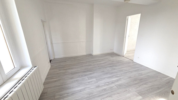Ma-Cabane - Location Appartement LA FERTE-SOUS-JOUARRE, 33 m²
