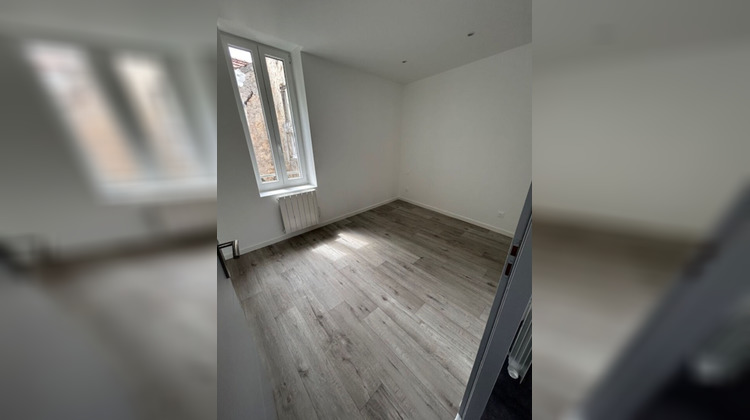 Ma-Cabane - Location Appartement LA FERTE-SOUS-JOUARRE, 47 m²