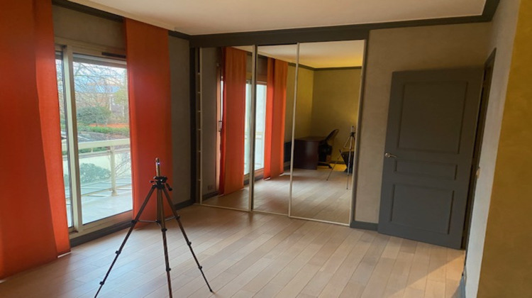 Ma-Cabane - Location Appartement La Garenne-Colombes, 121 m²