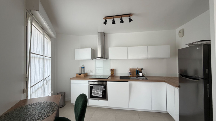Ma-Cabane - Location Appartement LA GARENNE-COLOMBES, 47 m²