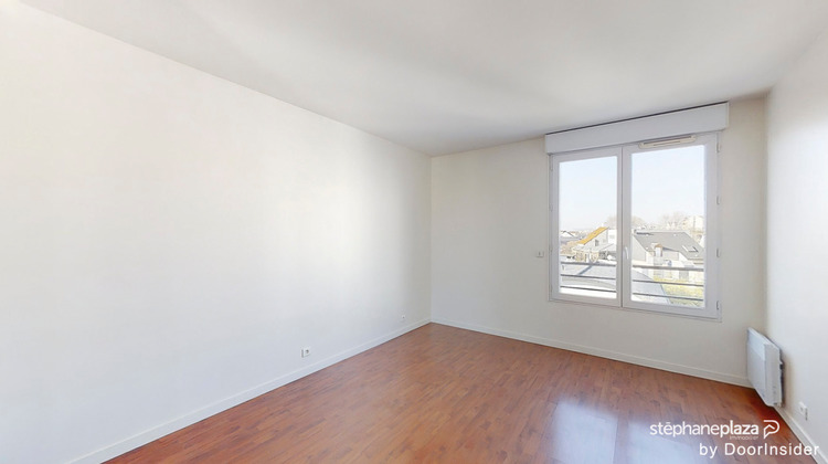 Ma-Cabane - Location Appartement LA GARENNE-COLOMBES, 102 m²
