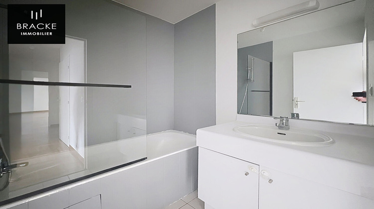 Ma-Cabane - Location Appartement LA GARENNE-COLOMBES, 63 m²