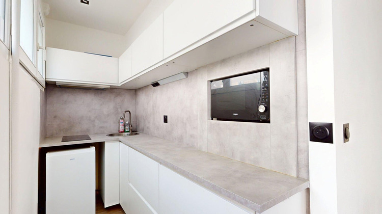 Ma-Cabane - Location Appartement LA GARENNE-COLOMBES, 21 m²