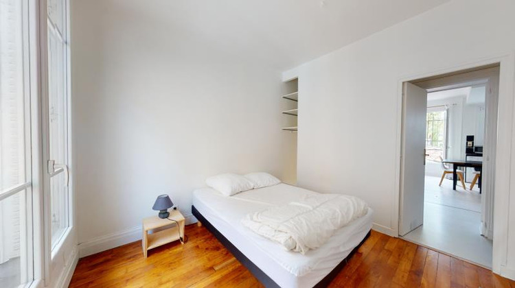 Ma-Cabane - Location Appartement LA GARENNE-COLOMBES, 48 m²