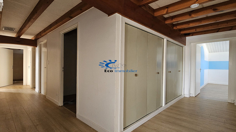 Ma-Cabane - Location Appartement LA JARNE, 96 m²