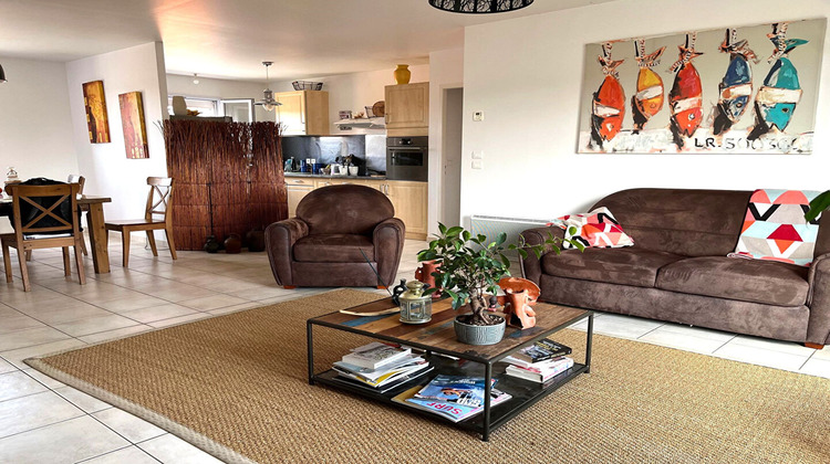 Ma-Cabane - Location Appartement LA JARRIE, 85 m²