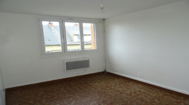 Ma-Cabane - Location Appartement LA LOUPE, 37 m²
