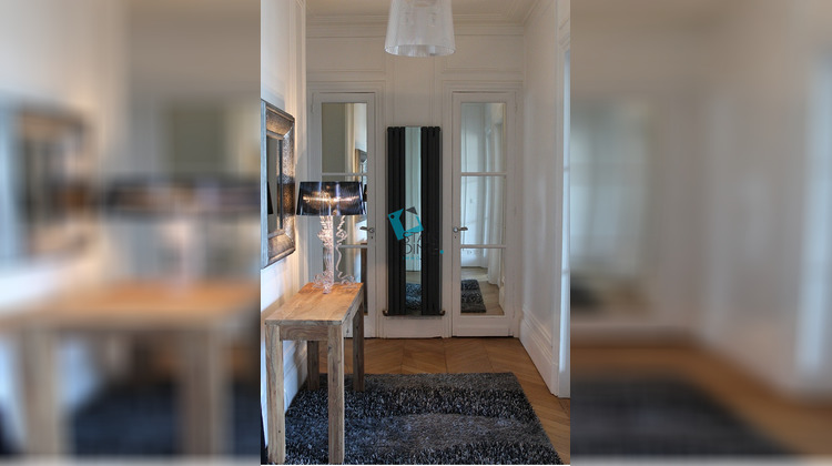 Ma-Cabane - Location Appartement La Madeleine, 150 m²