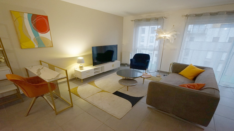 Ma-Cabane - Location Appartement La Madeleine, 76 m²