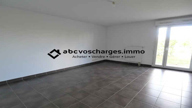 Ma-Cabane - Location Appartement LA MADELEINE, 40 m²