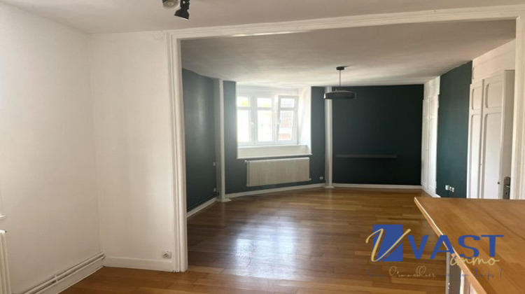 Ma-Cabane - Location Appartement La Madeleine, 70 m²