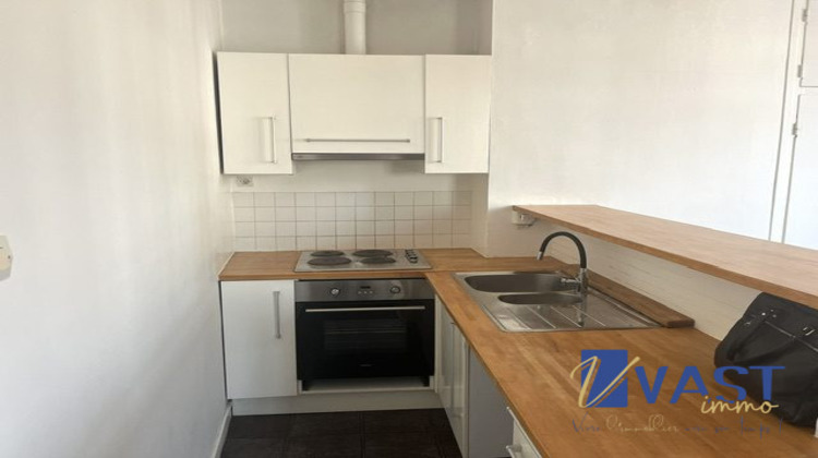 Ma-Cabane - Location Appartement La Madeleine, 70 m²