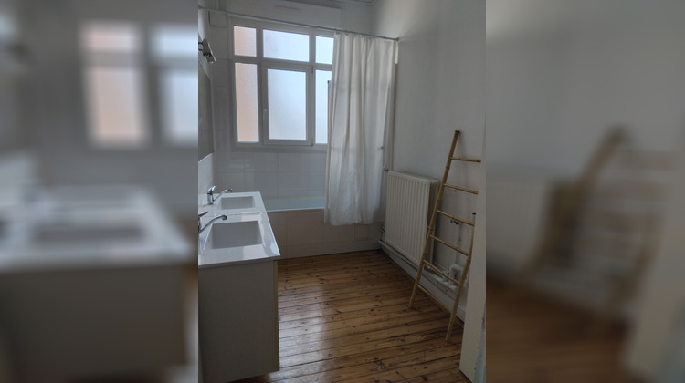 Ma-Cabane - Location Appartement LA MADELEINE, 130 m²