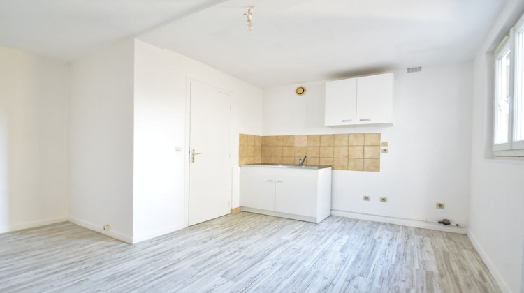 Ma-Cabane - Location Appartement LA MENITRE, 46 m²