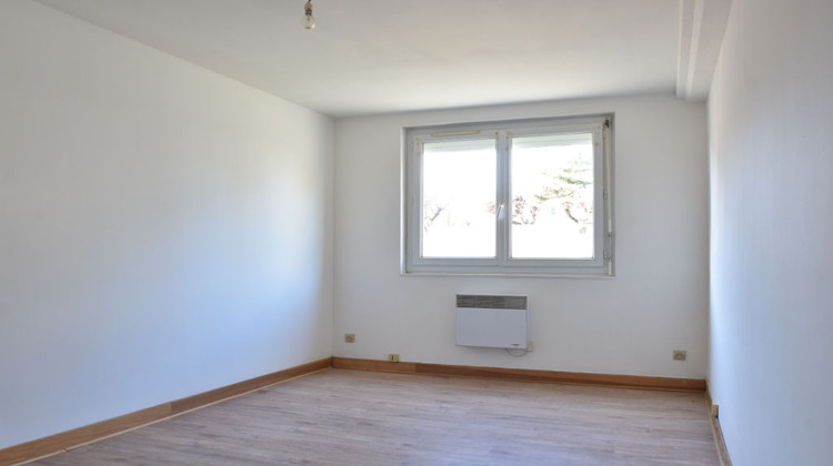 Ma-Cabane - Location Appartement LA MENITRE, 46 m²