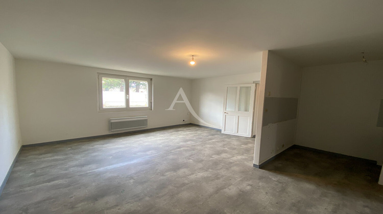 Ma-Cabane - Location Appartement LA MENITRE, 43 m²