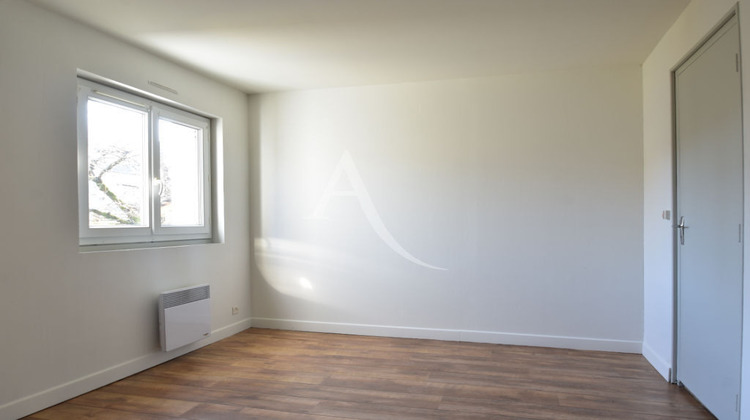 Ma-Cabane - Location Appartement LA MENITRE, 43 m²