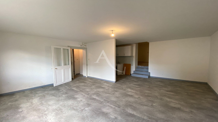 Ma-Cabane - Location Appartement LA MENITRE, 43 m²
