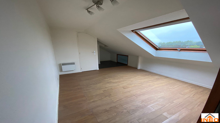 Ma-Cabane - Location Appartement LA MEZIERE, 47 m²