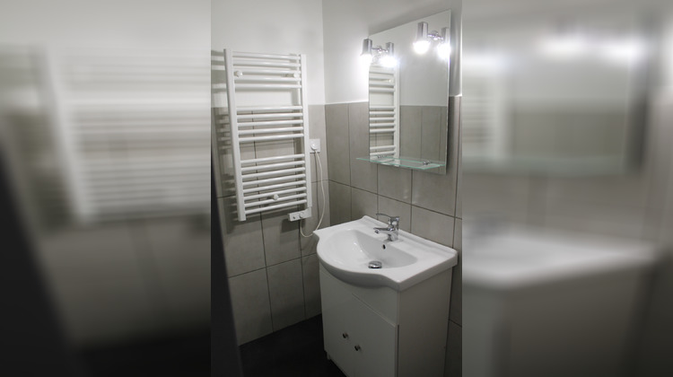 Ma-Cabane - Location Appartement La Réole, 60 m²