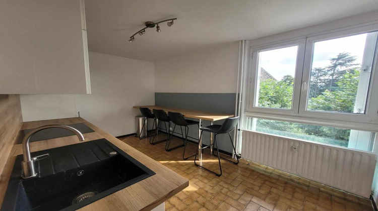 Ma-Cabane - Location Appartement LA RICAMARIE, 65 m²