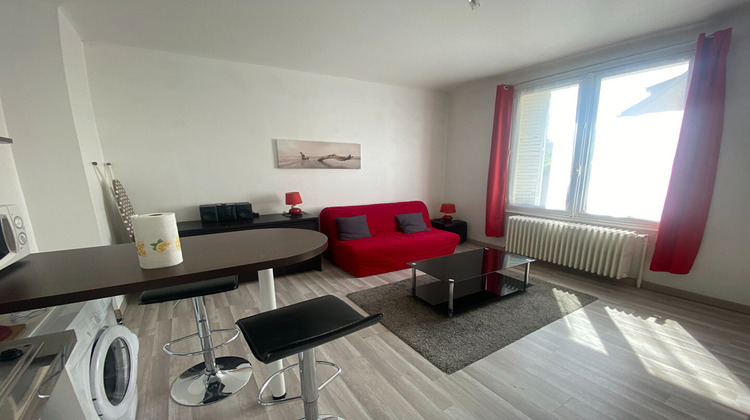 Ma-Cabane - Location Appartement LA RICHE, 18 m²