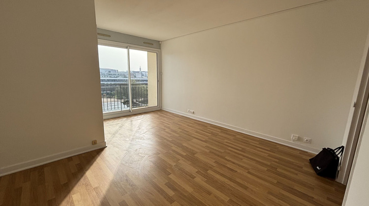 Ma-Cabane - Location Appartement LA RICHE, 28 m²