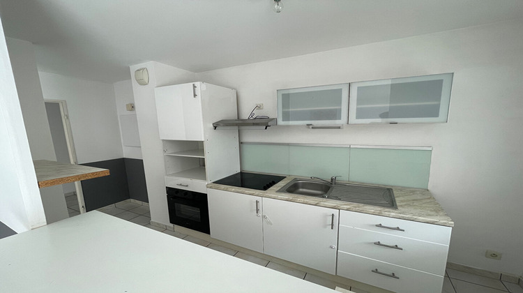 Ma-Cabane - Location Appartement LA RICHE, 55 m²