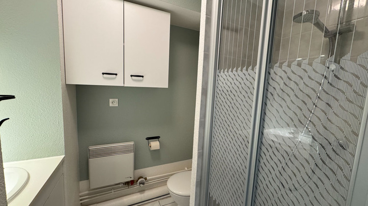 Ma-Cabane - Location Appartement LA RICHE, 27 m²