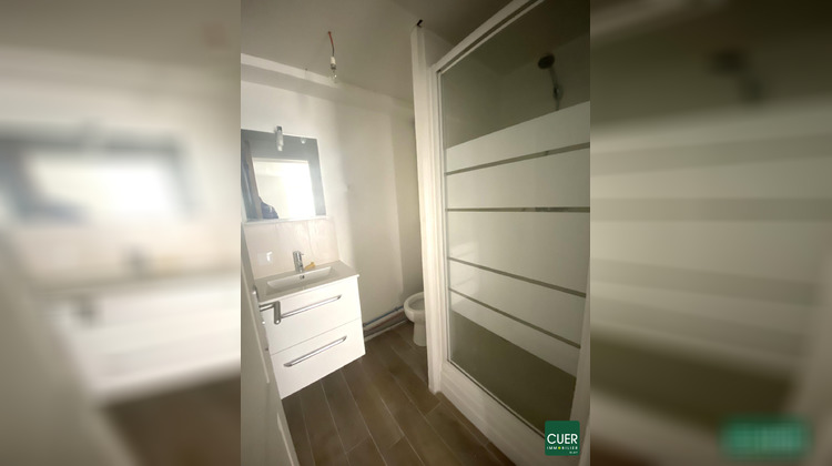 Ma-Cabane - Location Appartement LA ROCHE-DE-GLUN, 30 m²