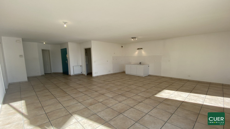 Ma-Cabane - Location Appartement LA ROCHE-DE-GLUN, 73 m²
