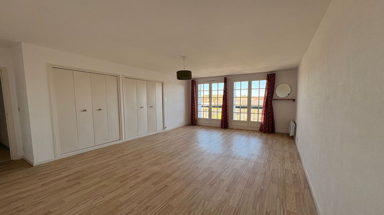 Ma-Cabane - Location Appartement LA ROCHE-POSAY, 70 m²