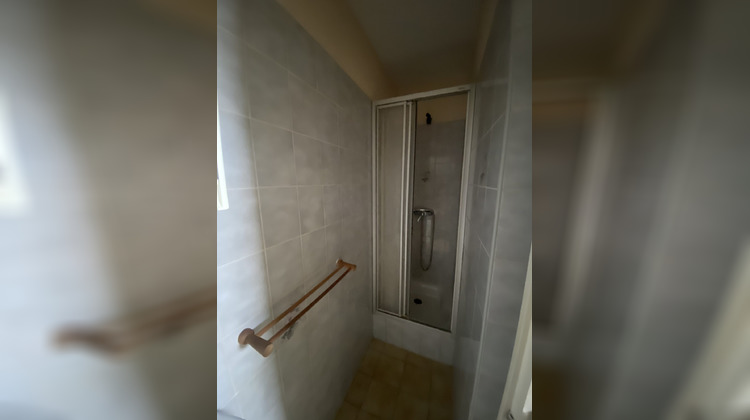 Ma-Cabane - Location Appartement La Roche-sur-Foron, 10 m²