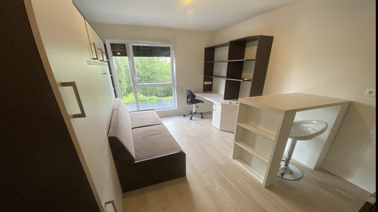 Ma-Cabane - Location Appartement La Roche-sur-Yon, 19 m²