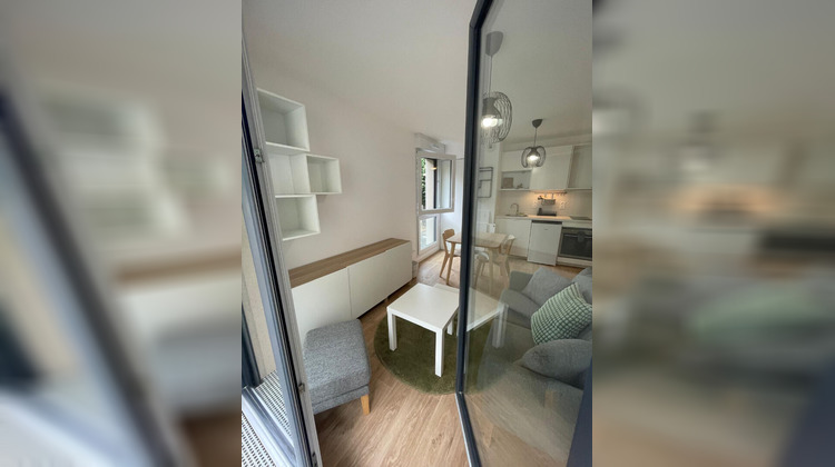 Ma-Cabane - Location Appartement LA ROCHE-SUR-YON, 35 m²