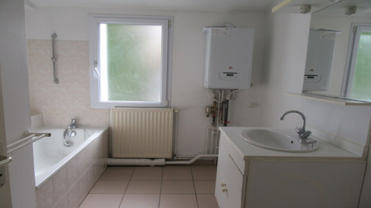 Ma-Cabane - Location Appartement LA ROCHE-SUR-YON, 69 m²