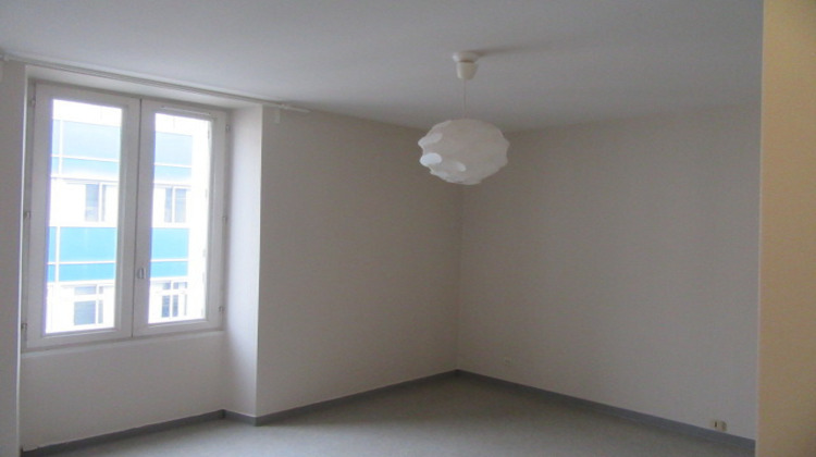 Ma-Cabane - Location Appartement LA ROCHE-SUR-YON, 29 m²