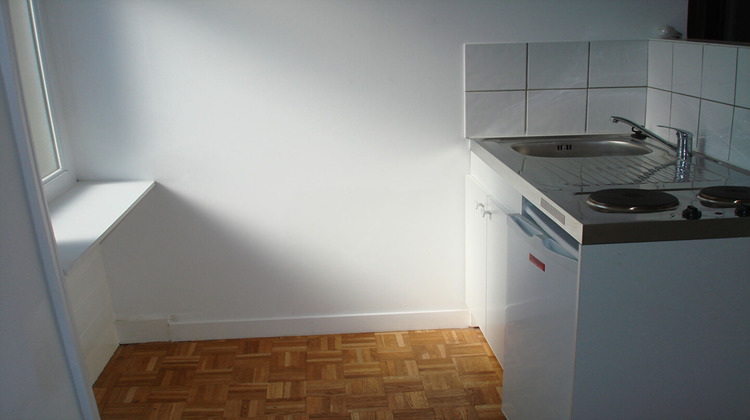 Ma-Cabane - Location Appartement LA ROCHE-SUR-YON, 26 m²