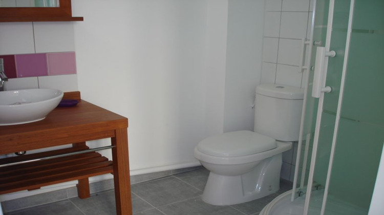 Ma-Cabane - Location Appartement LA ROCHE-SUR-YON, 26 m²