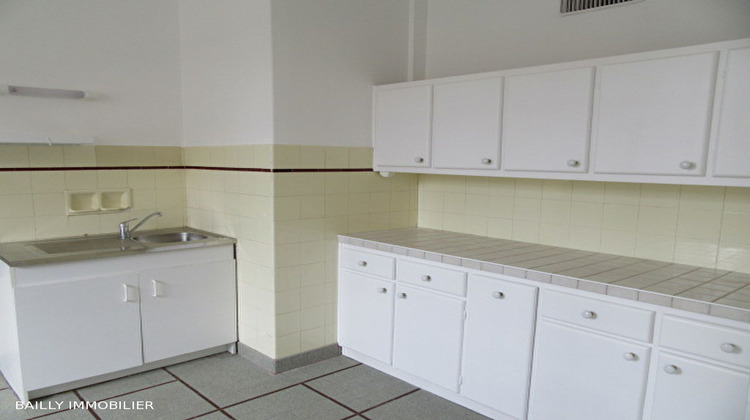 Ma-Cabane - Location Appartement LA ROCHE-SUR-YON, 122 m²