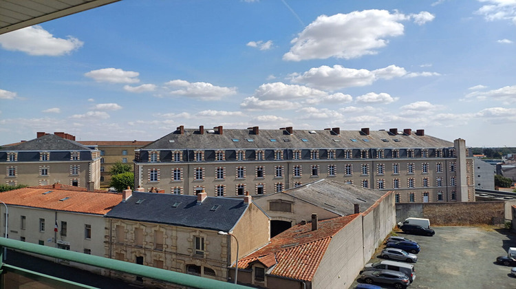 Ma-Cabane - Location Appartement LA ROCHE-SUR-YON, 80 m²