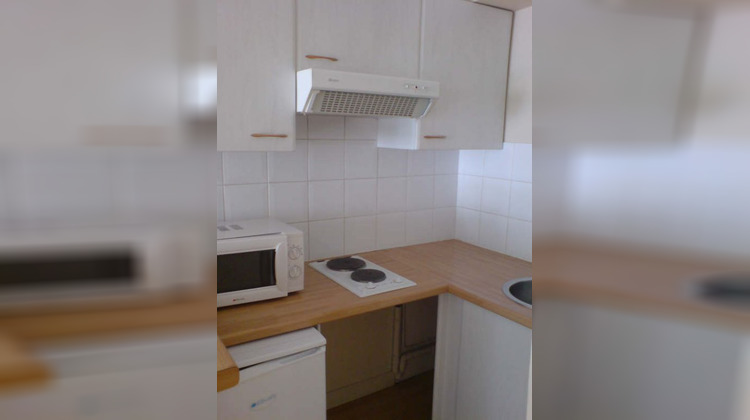 Ma-Cabane - Location Appartement LA ROCHELLE, 25 m²