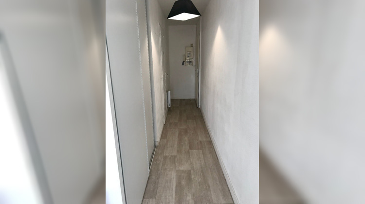 Ma-Cabane - Location Appartement LA ROCHELLE, 25 m²