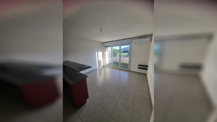 Ma-Cabane - Location Appartement La Roquette-sur-Siagne, 39 m²